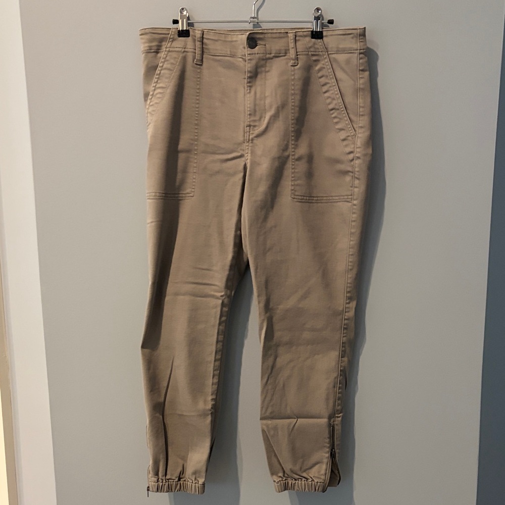 CAbi Compass Pants Chinchilla Gray